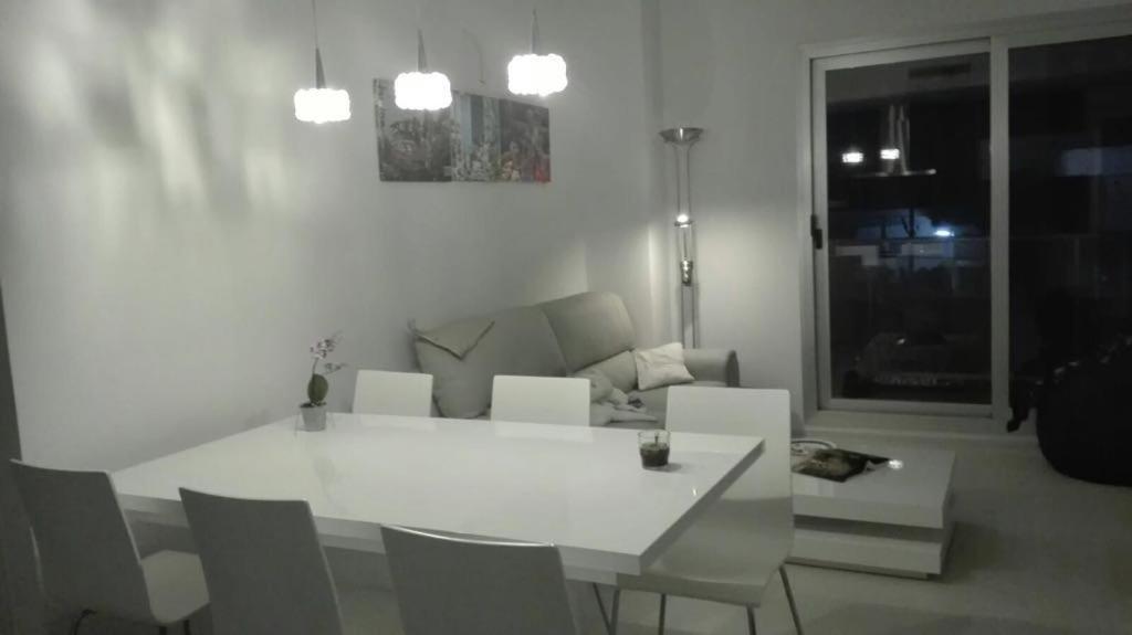 Edificio Attikos - Solo Familias Leilighet Gandía Eksteriør bilde